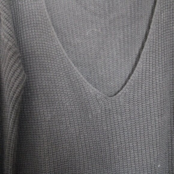 Low Back Knit Black Sweater in Size Large - Picture 3 of 4